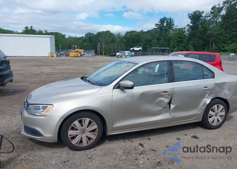2013 Volkswagen Jetta 2.5L Se from USA, damaged, VIN 3VWDP7AJ2DM243340